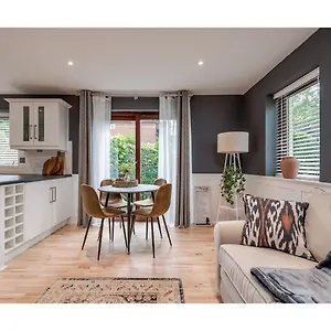 Windsor Apartment