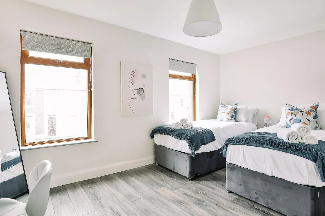 Family Town House Vila Belfast 0*,  Reino Unido
